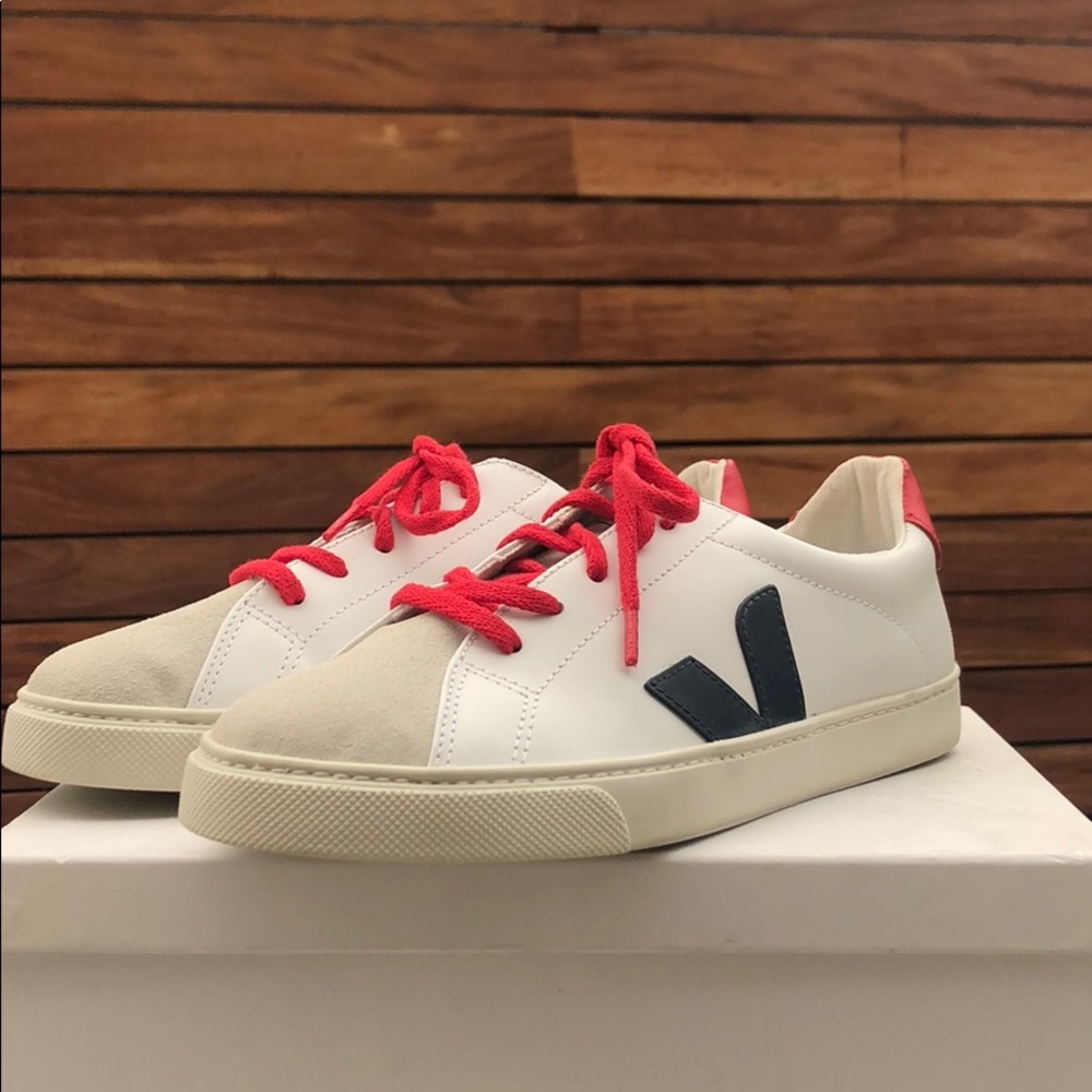VEJA - Esplar Lace Up Sneaker